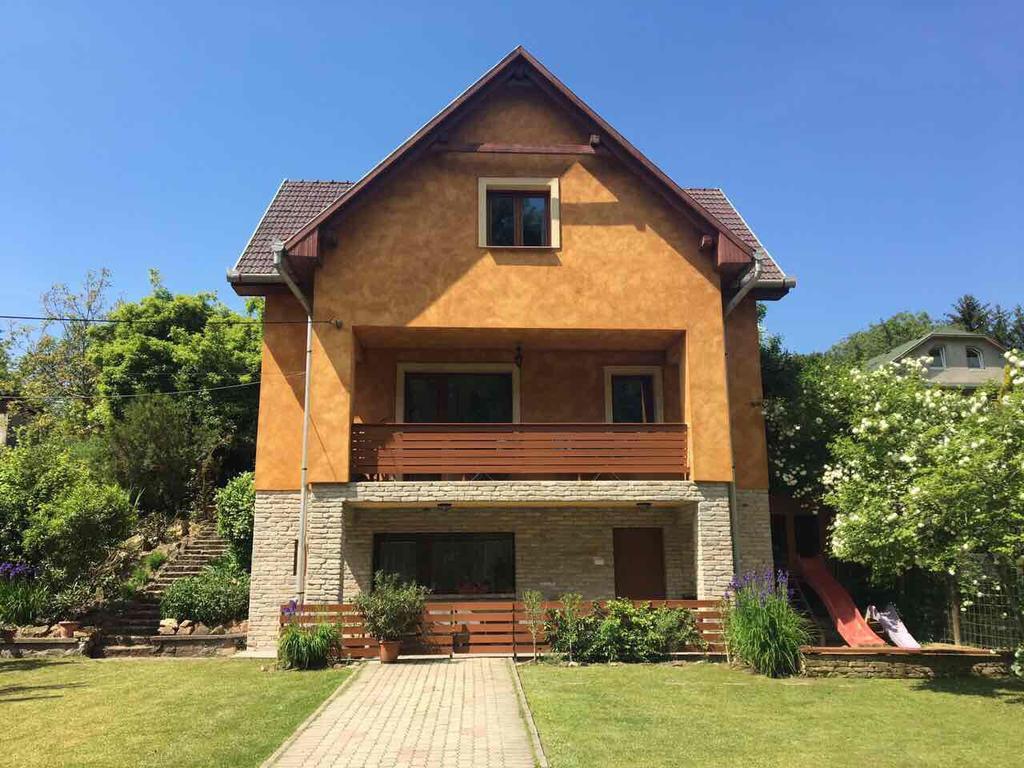 Tulipan Apartman Eger Extérieur photo